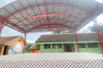 Panggung Luar
